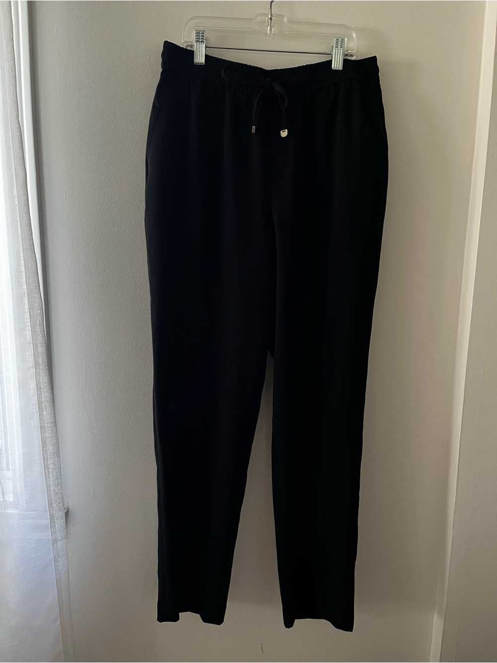 Women's Simons Contemporaine Black Crepe Straight-Leg Drawstring Pants Brand New